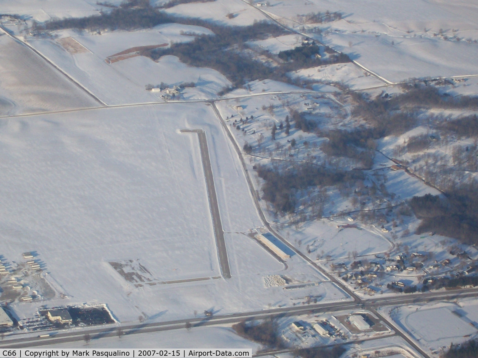 Monmouth Municipal Airport (C66) - Monmouth, IL