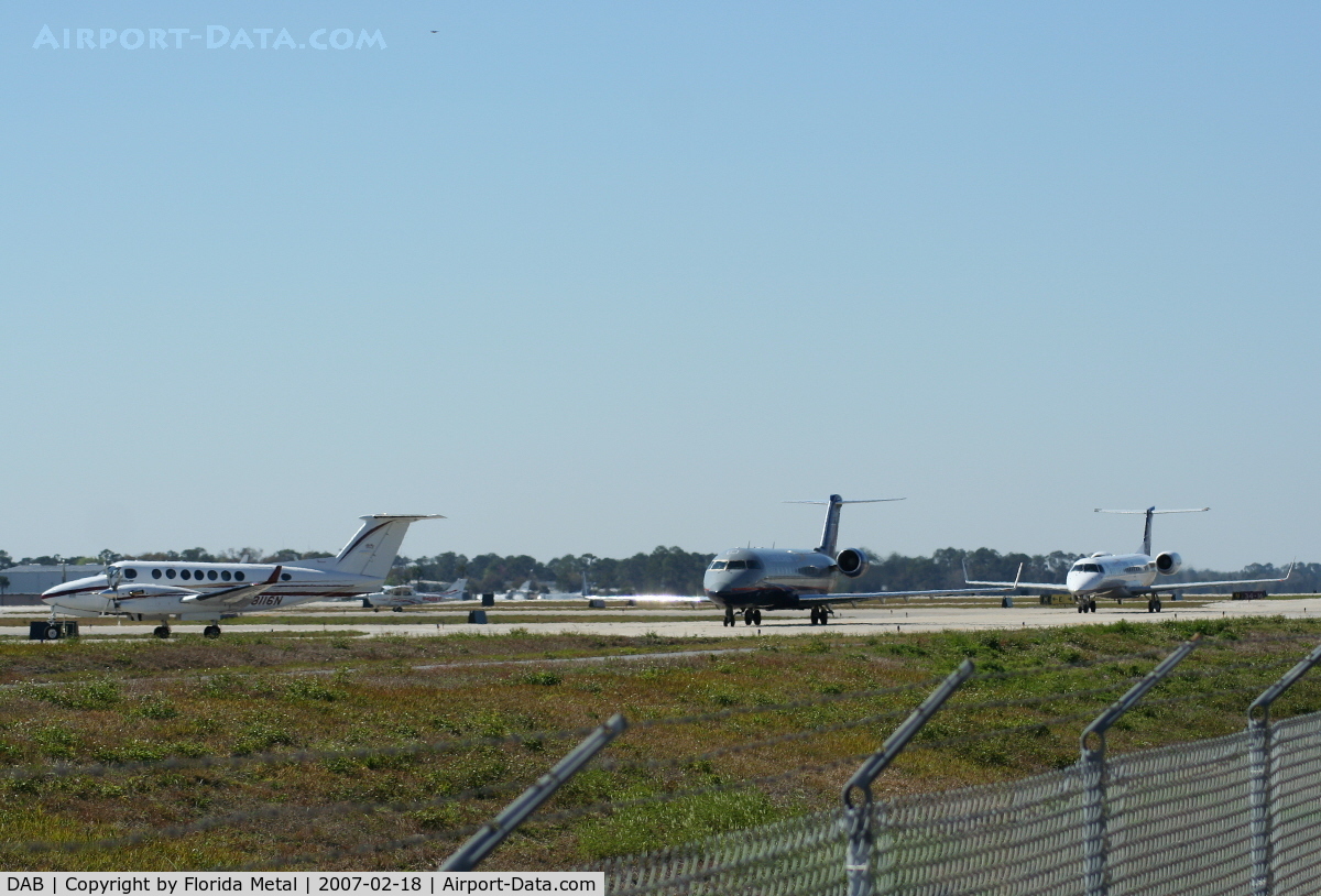 Daytona Beach International Airport (DAB) - Line up at DAB