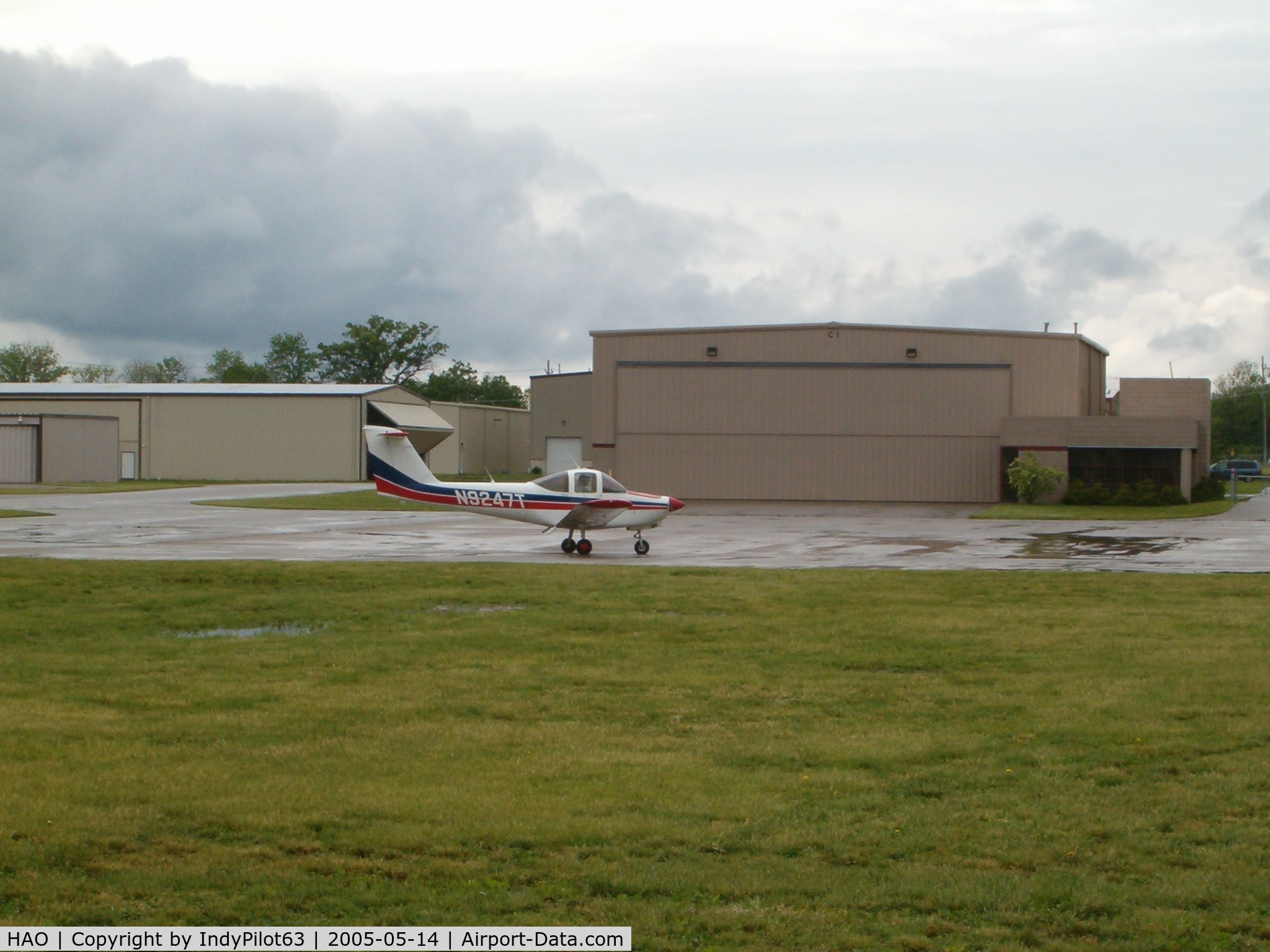 Butler Co Rgnl-hogan Field Airport (HAO) - ...hoping for a break in the clouds...