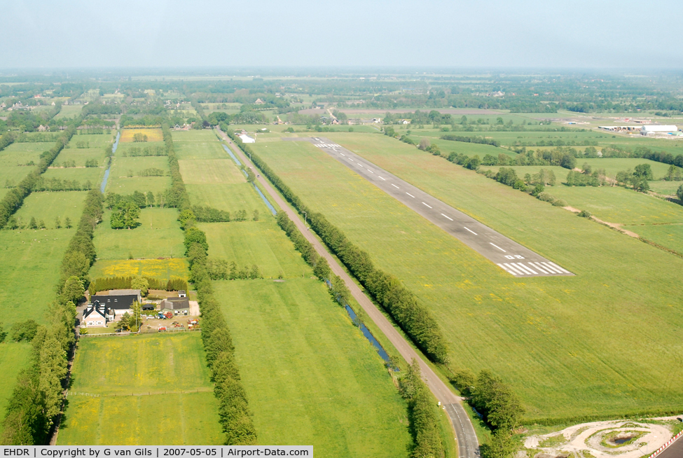 Drachten Airport, Drachten Netherlands (EHDR) - Al look at Drachten airport.
