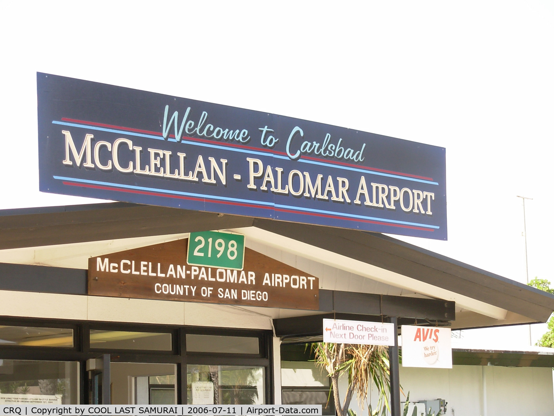 Mc Clellan-palomar Airport (CRQ) - Mc Clellan-Palomar Airport Terminal