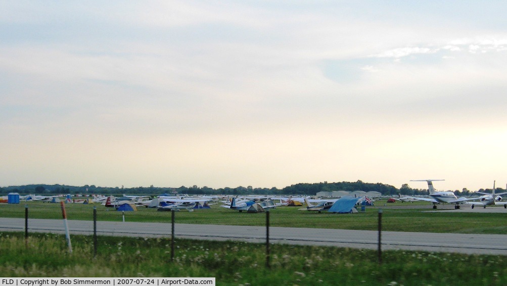 Fond Du Lac County Airport (FLD) - Fond Du Lac, WI during Airventure '07
