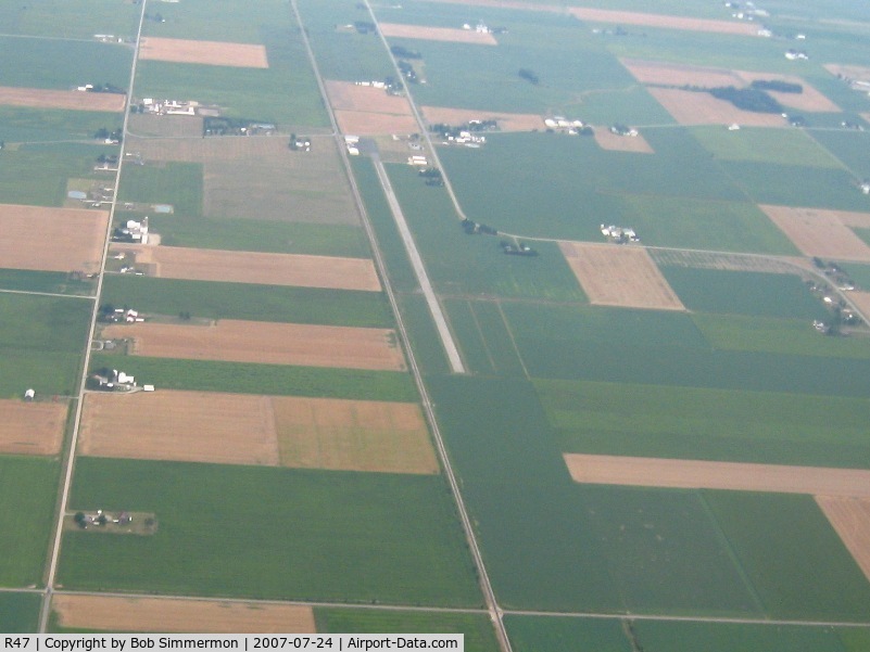 Ruhe's Airport (R47) - View from 4500'