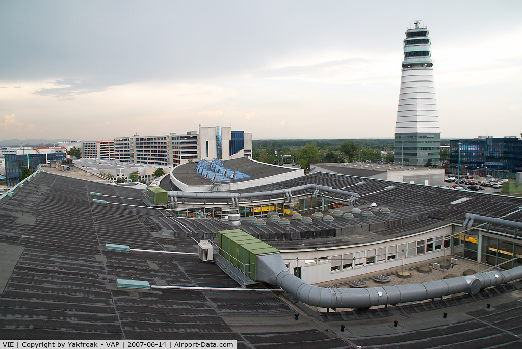 Vienna International Airport, Vienna Austria (VIE) - Terminal 1 and 2 roof