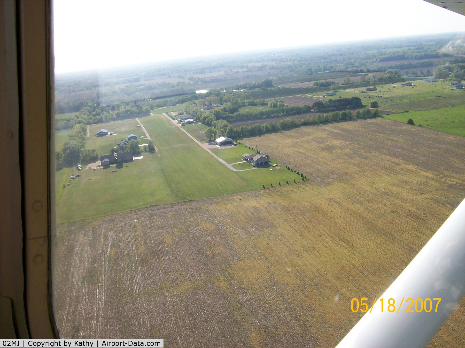 Fairplains Airpark Airport (02MI) - Approach to Final Runway 27