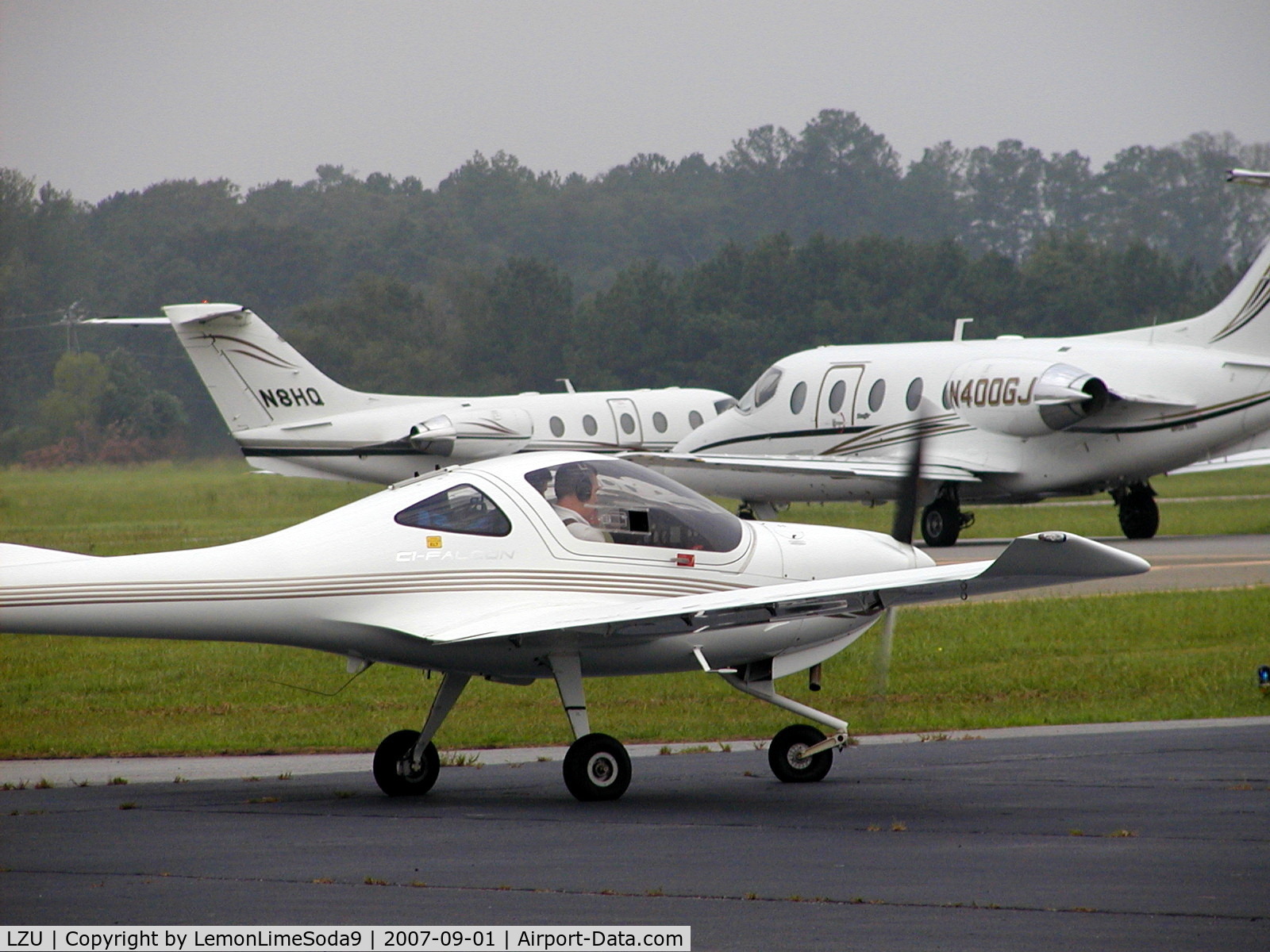 Gwinnett County - Briscoe Field Airport (LZU) - The airport was busy that day.