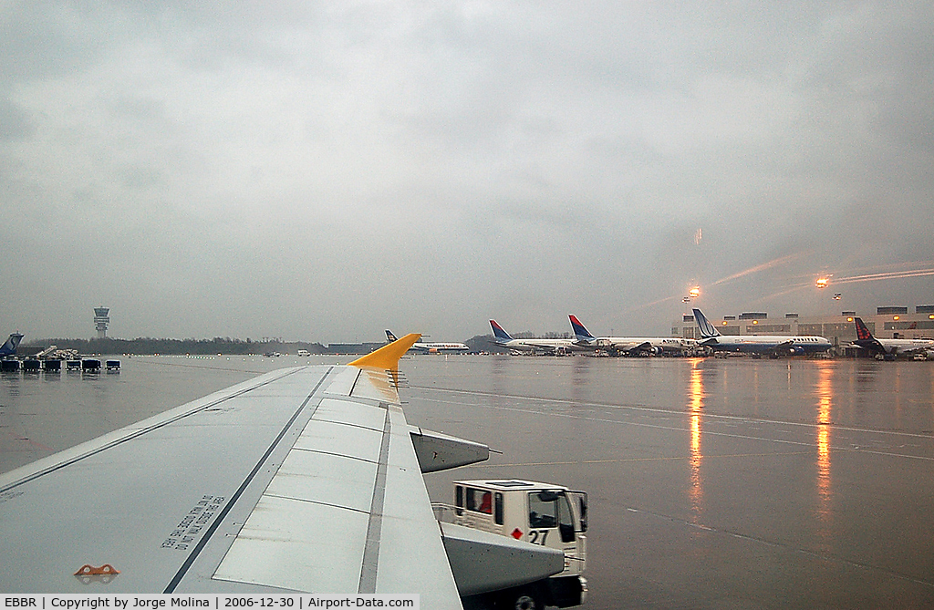 Brussels Airport, Brussels / Zaventem   Belgium (EBBR) - Storm day in Zaventem.