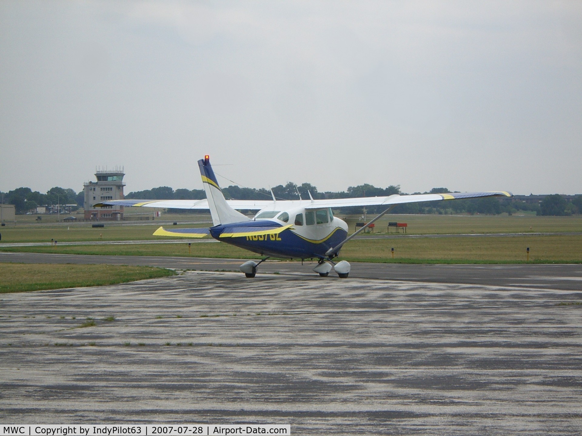 Lawrence J Timmerman Airport (MWC) - A nice tarmac shot with the tower in the backround