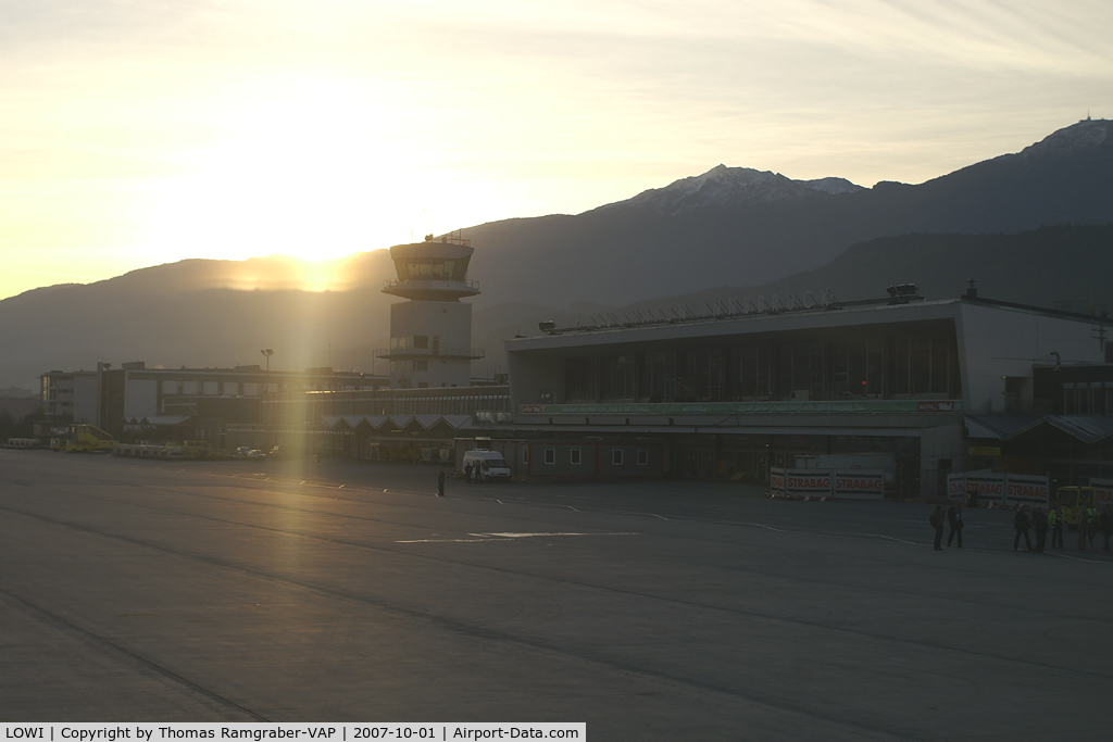 Innsbruck Airport, Innsbruck Austria (LOWI) - Innsbruck Kranebitten INN/LOWI