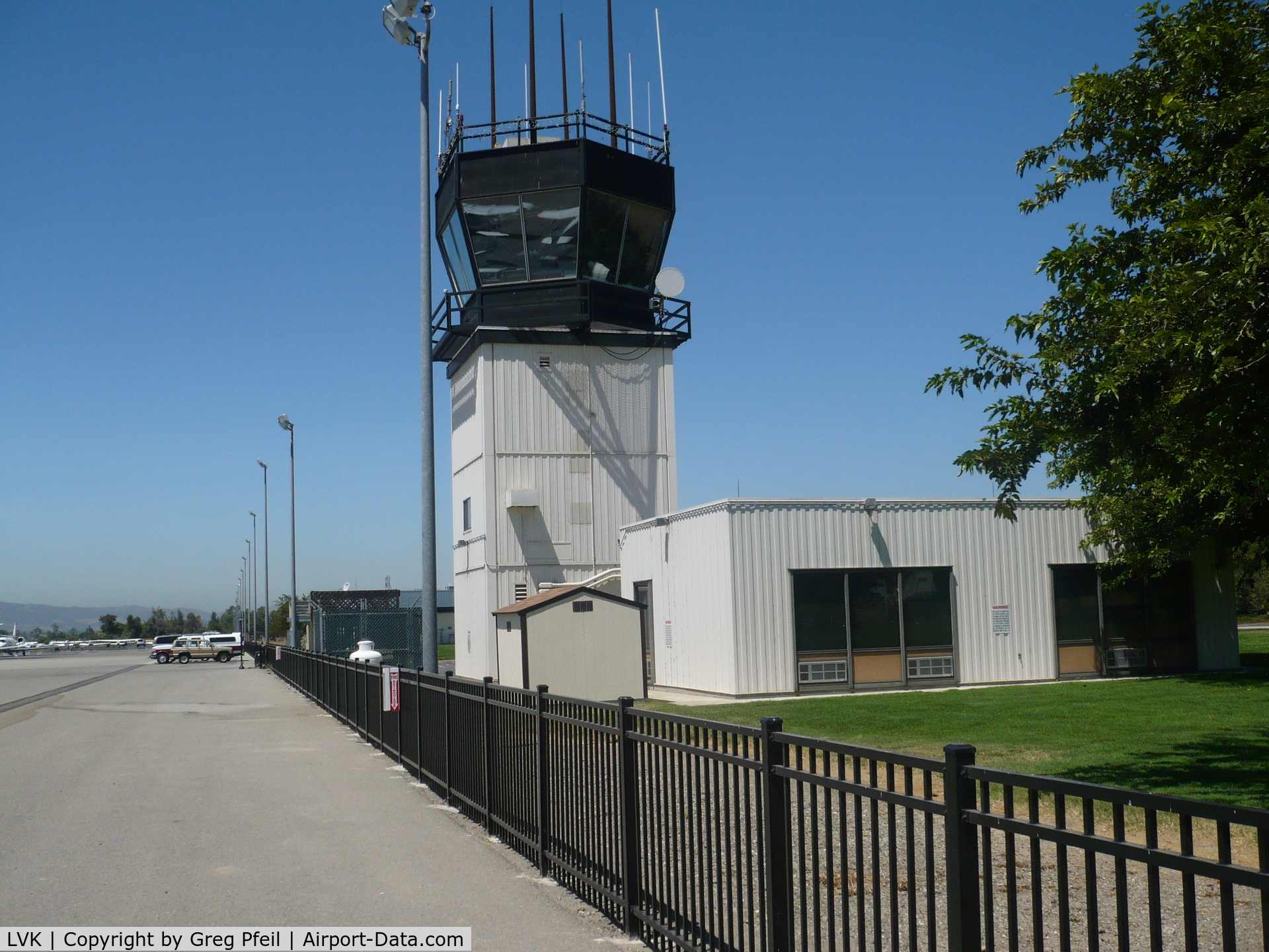 Livermore Municipal Airport (LVK) - Tower