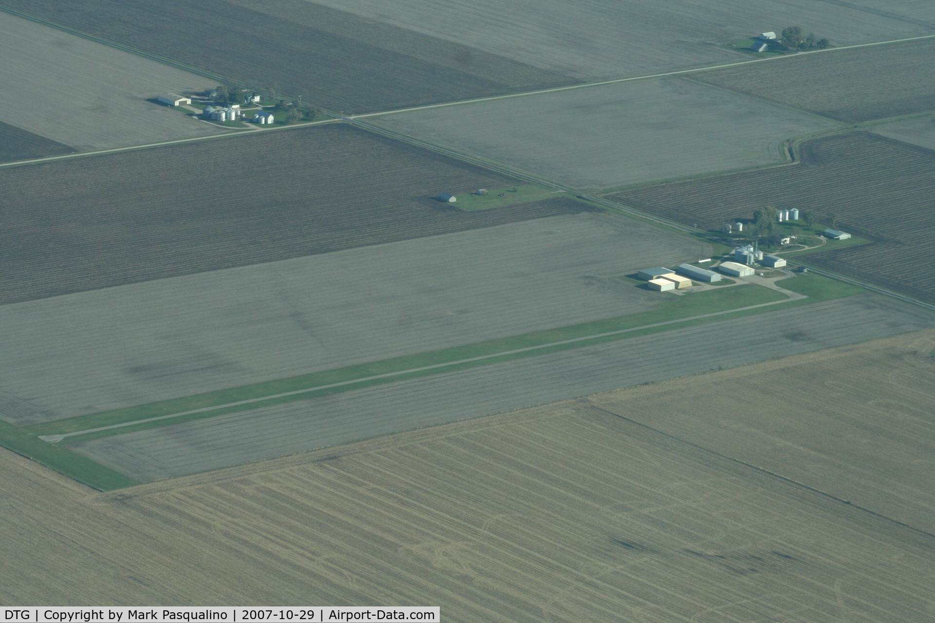 Dwight Airport (DTG) - Dwight, IL