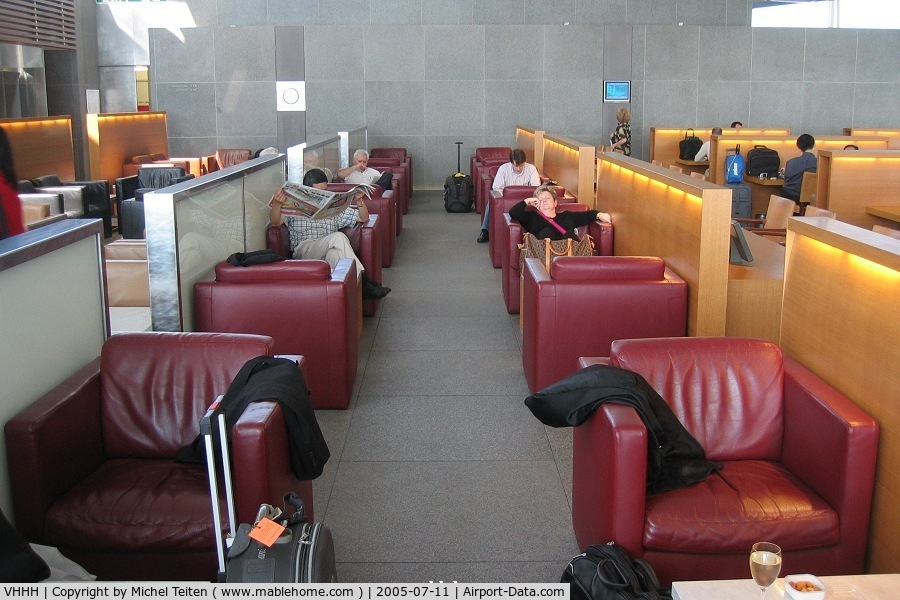 Hong Kong International Airport, Hong Kong Hong Kong (VHHH) - Cathay Pacific business lounge