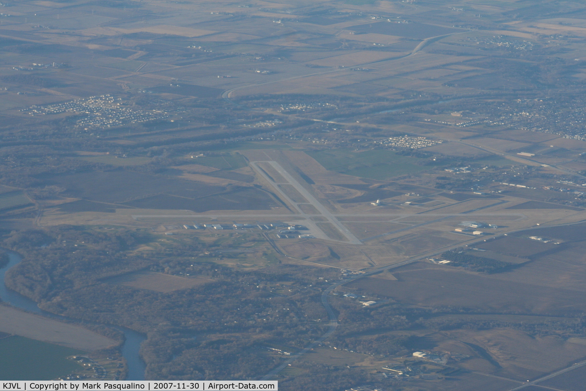 Southern Wisconsin Regional Airport (JVL) - Janesville, WI