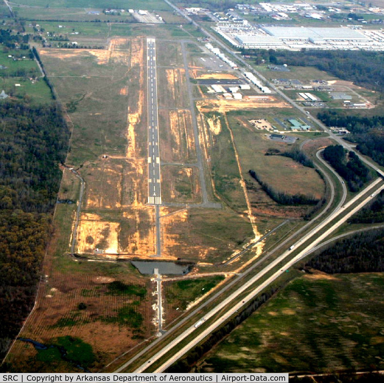 Searcy Municipal Airport (SRC) - Aerial Photo