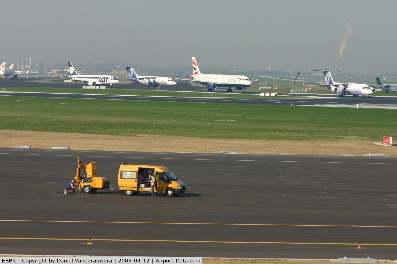 Brussels Airport, Brussels / Zaventem   Belgium (EBBR) - maintenance of taxiway