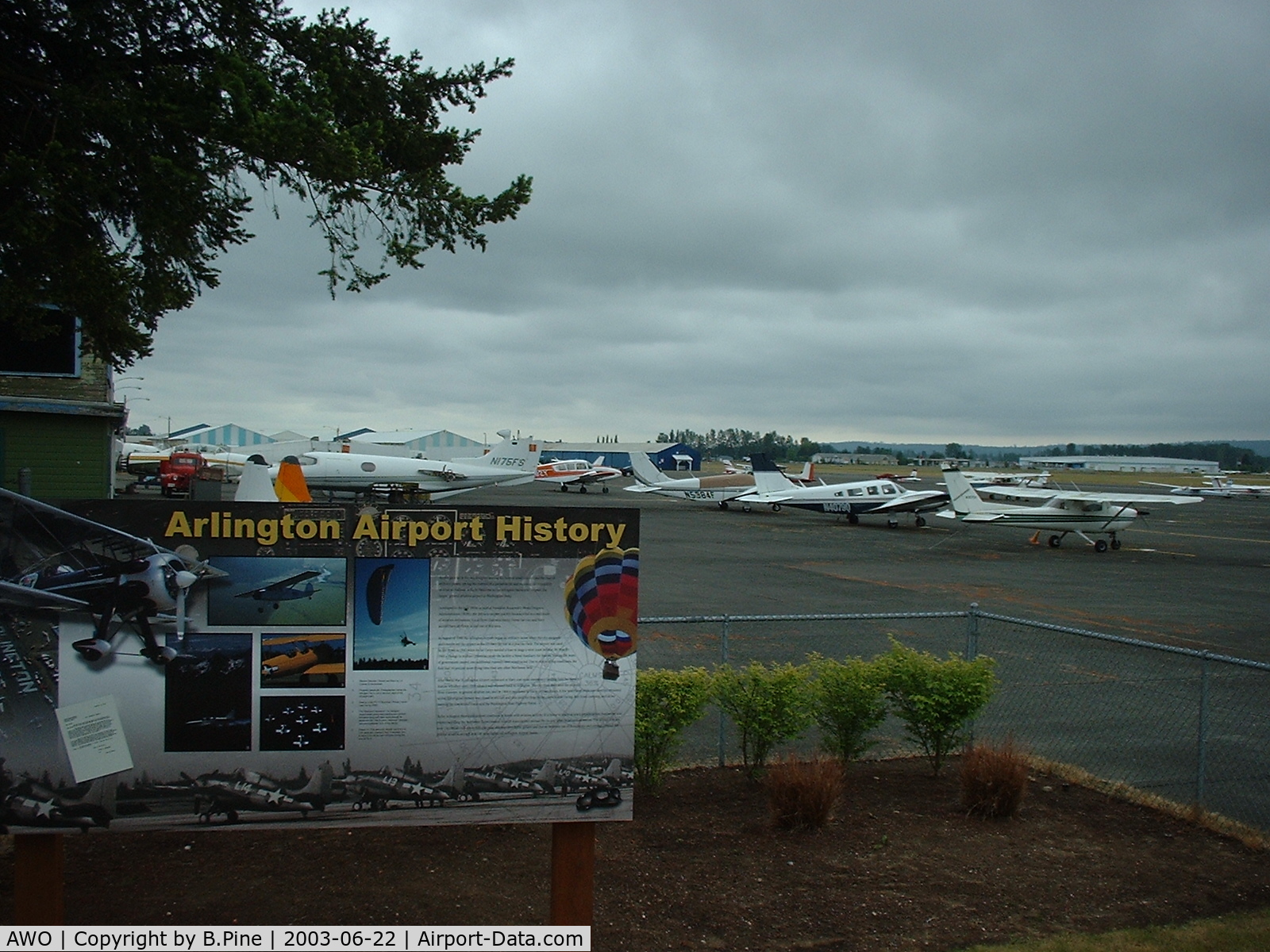 Arlington Municipal Airport (AWO) - History