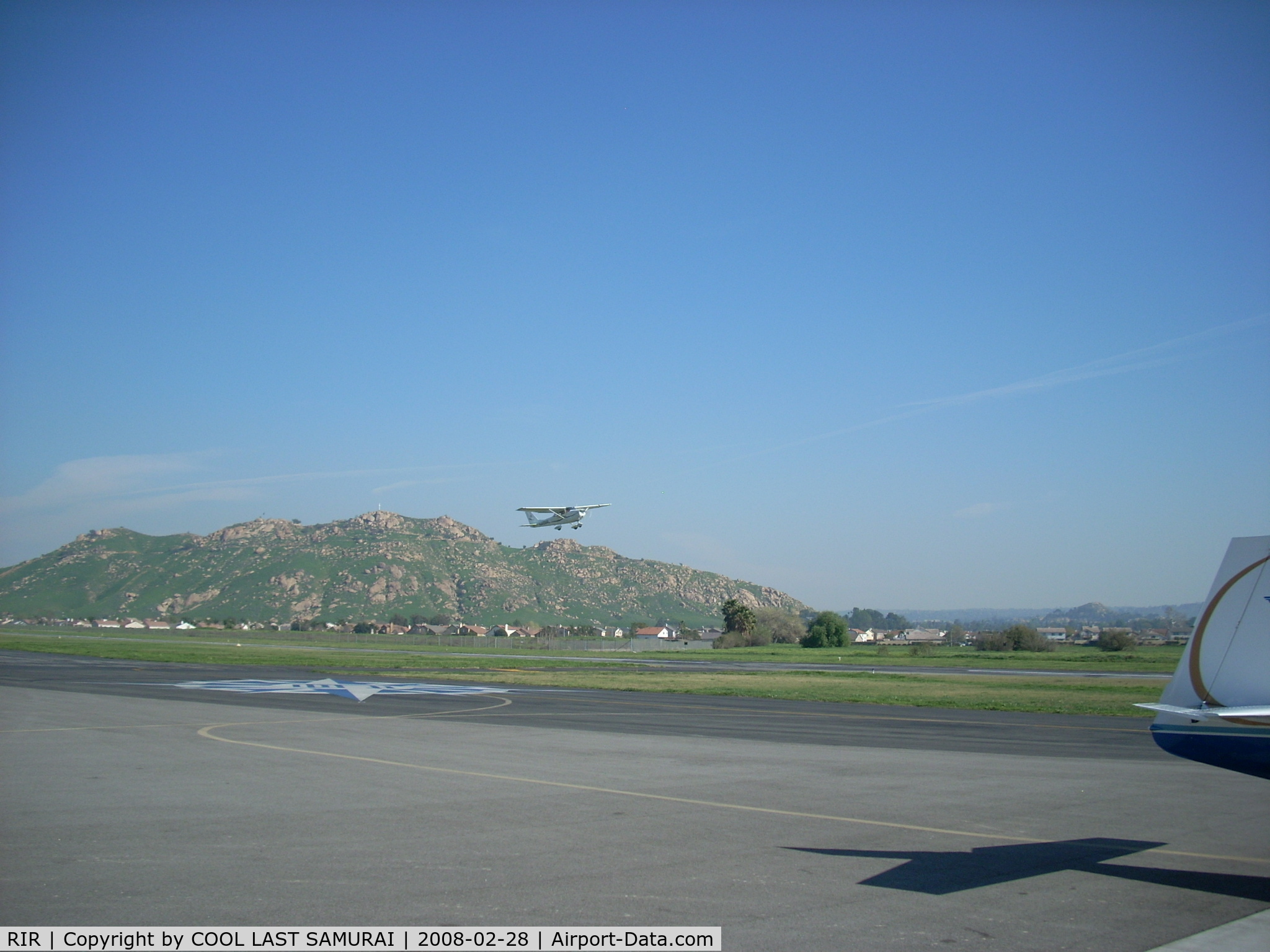 Flabob Airport (RIR) - Cessna172 taking off from RIR Rwy24