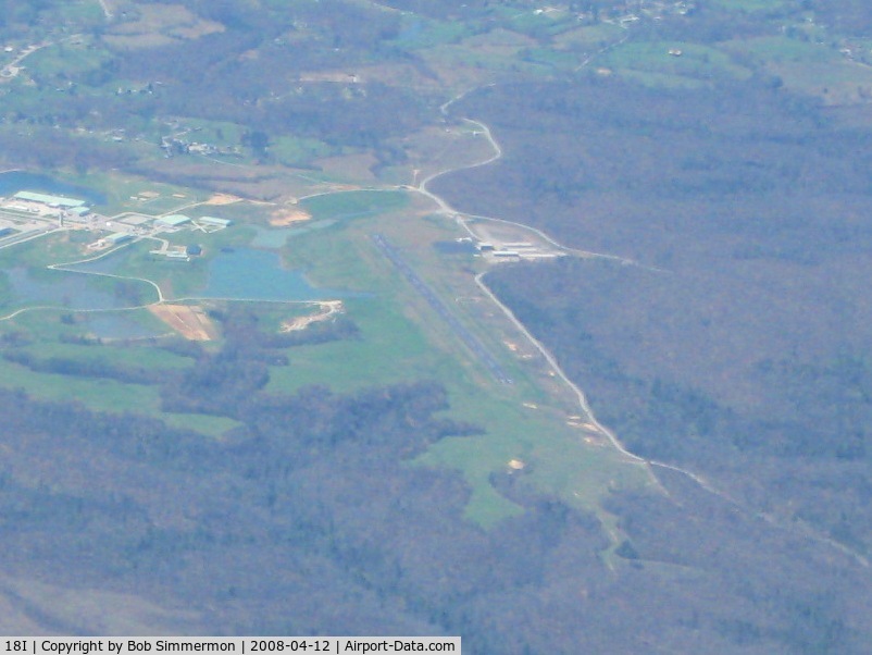 Mc Creary County Airport (18I) - Looking SW from 9000'