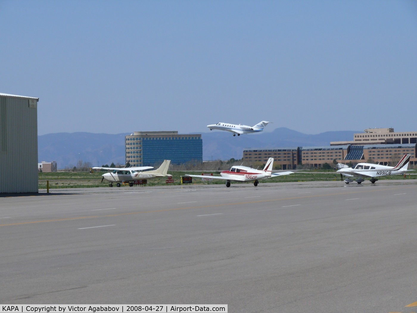 Centennial Airport (APA) - Run-ups at runway 10. And a jet taking off rwy 17L as a bonus.
