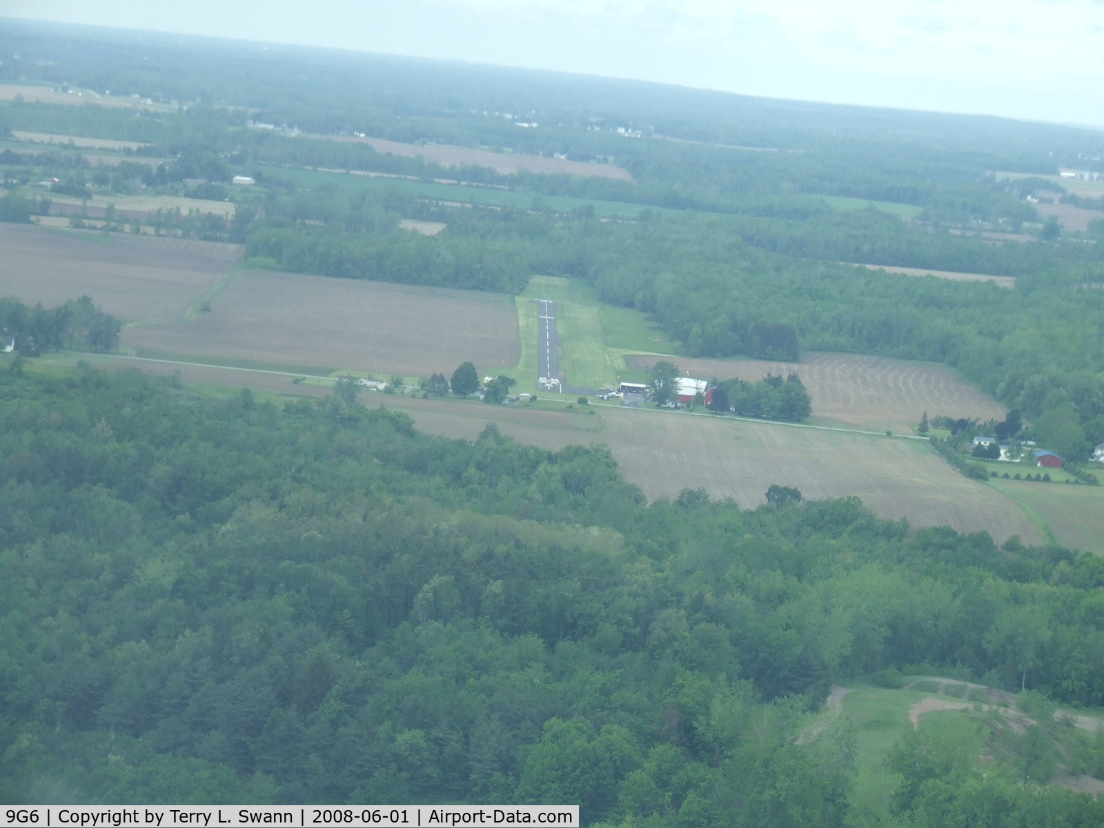 Pine Hill Airport (9G6) - Lining up for final at Pine Hill.