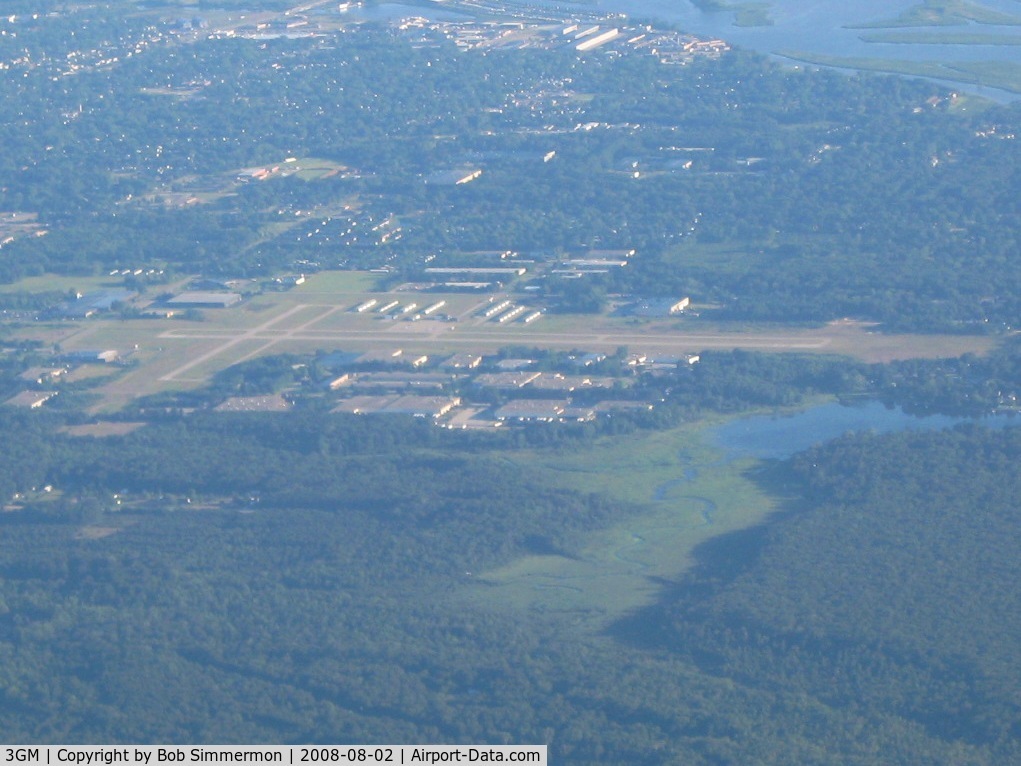 Grand Haven Memorial Airpark Airport (3GM) - Looking north from 6000'