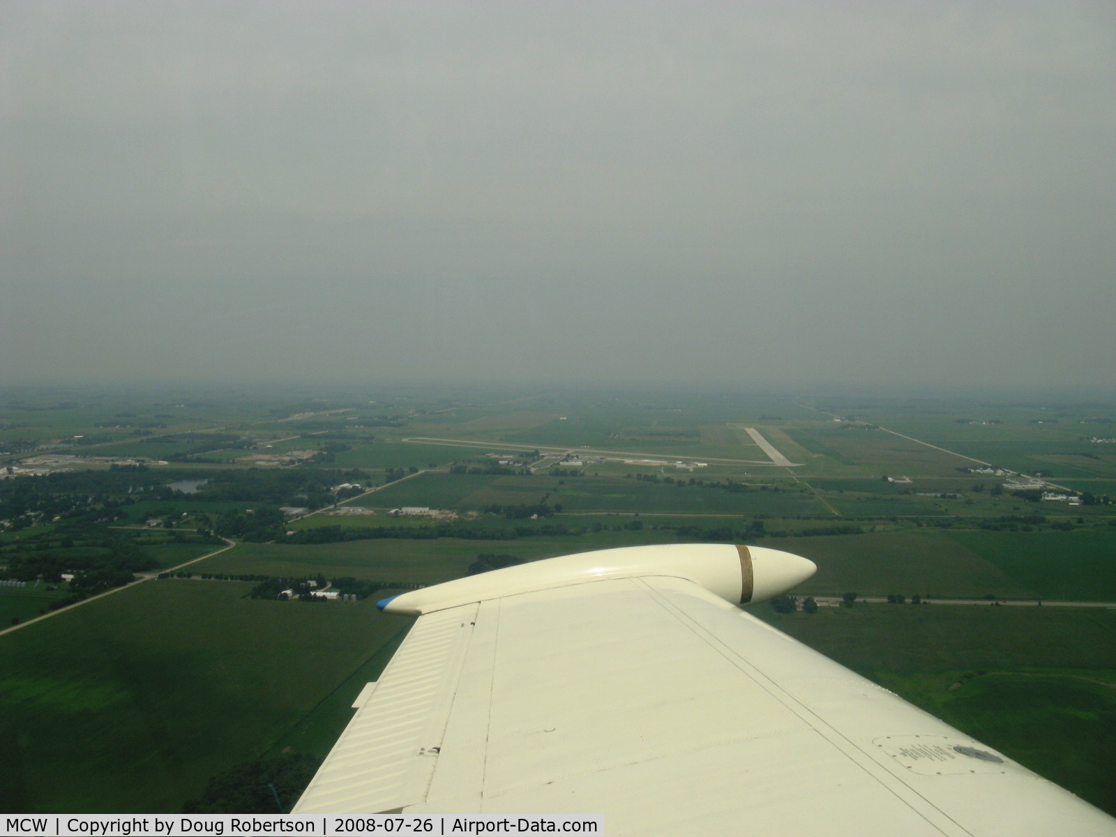 Mason City Municipal Airport (MCW) - Turning base leg for Rwy 30.