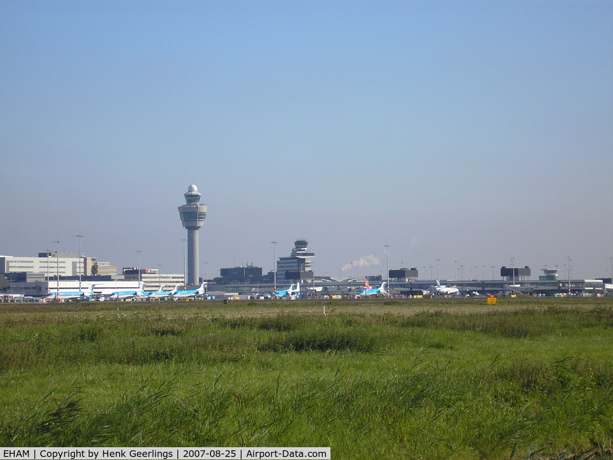 Amsterdam Schiphol Airport, Haarlemmermeer, near Amsterdam Netherlands (EHAM) - Schiphol Airport - Amsterdam