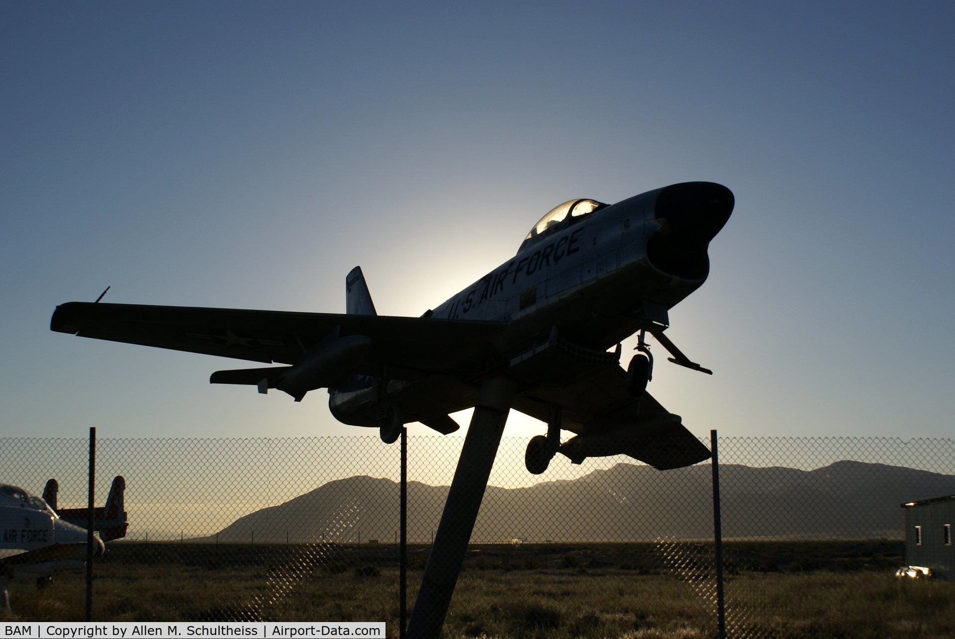 Battle Mountain Airport (BAM) - Battle Mountain Aircraft Display