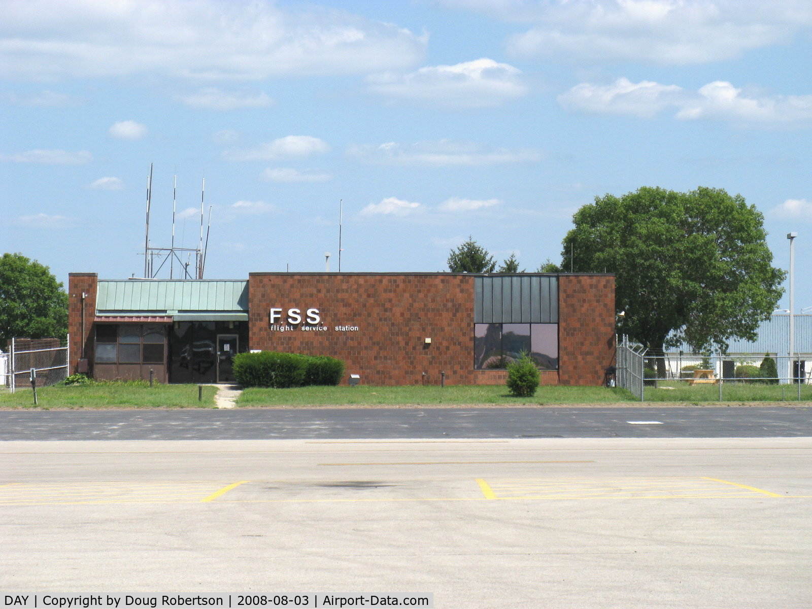 James M Cox Dayton International Airport (DAY) - Dayton FAA (Lockheed-Martin contractor) Flight Service Station