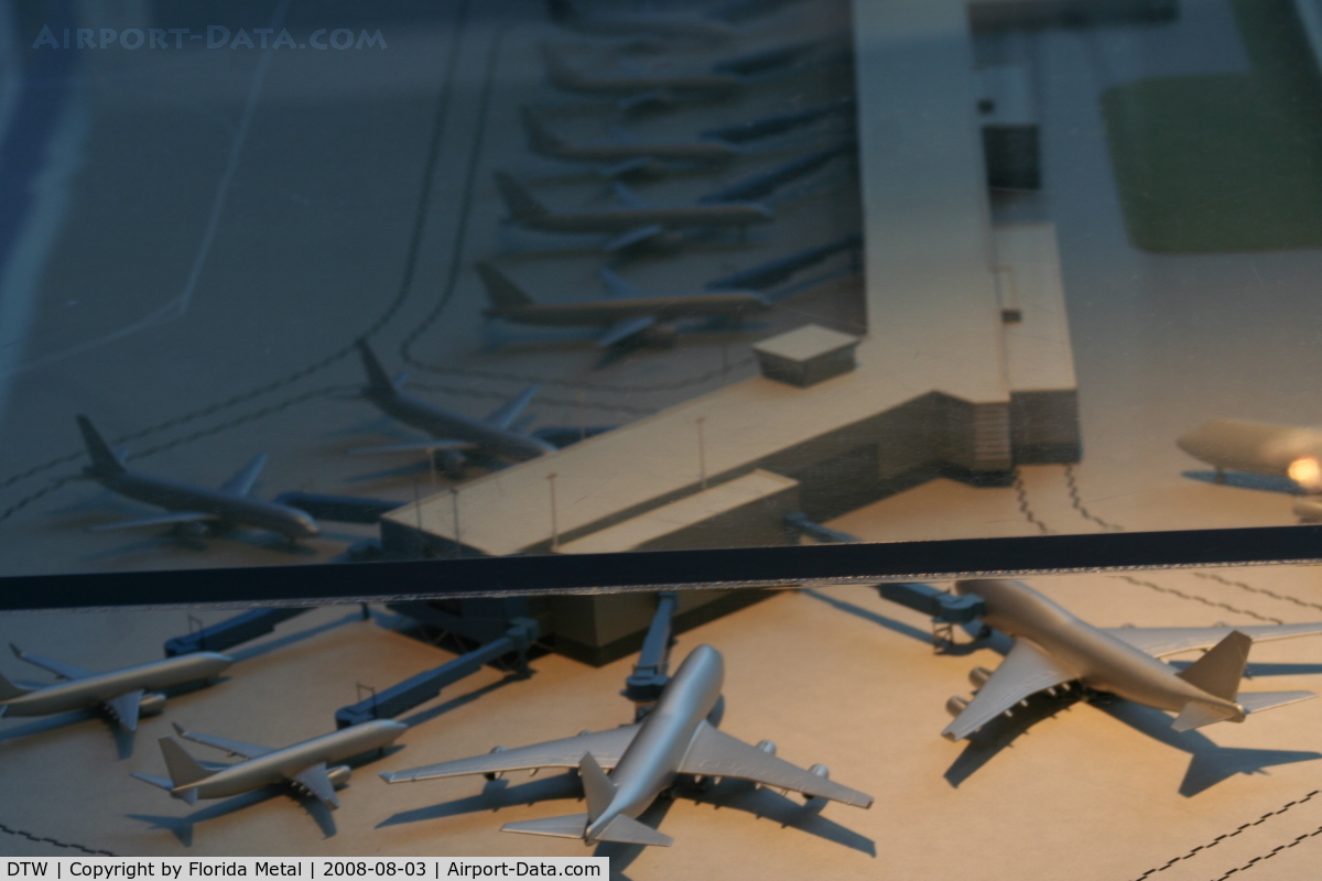 Detroit Metropolitan Wayne County Airport (DTW) - Model of new North Terminal complex set up in the Smith Terminal