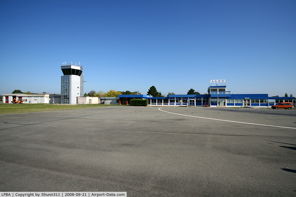 Agen Airport, La Garenne Airport France (LFBA) - Terminal and control tower overview...