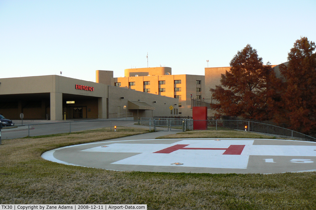 H E B Hospital Heliport (TX30) - Harris Methodist Hospital - Hurst, TX