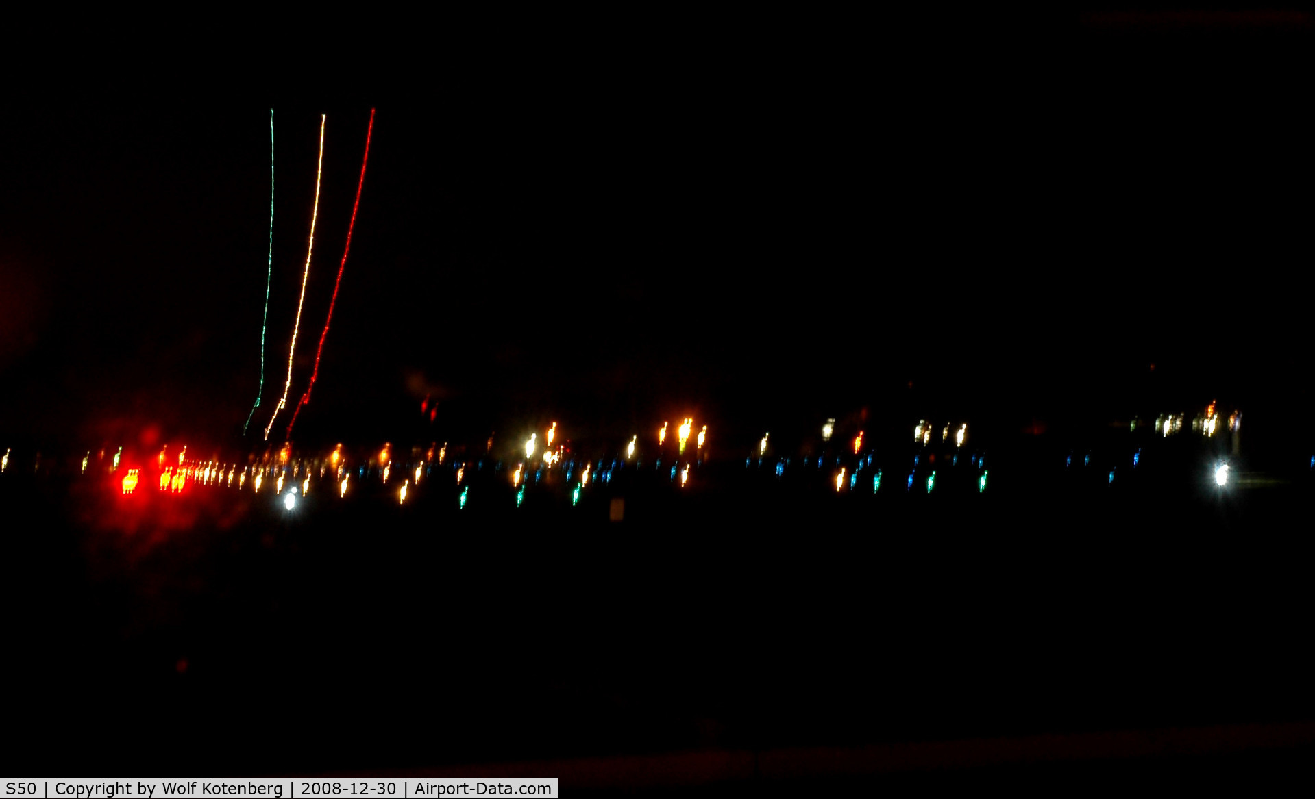 Auburn Municipal Airport (S50) - night flying