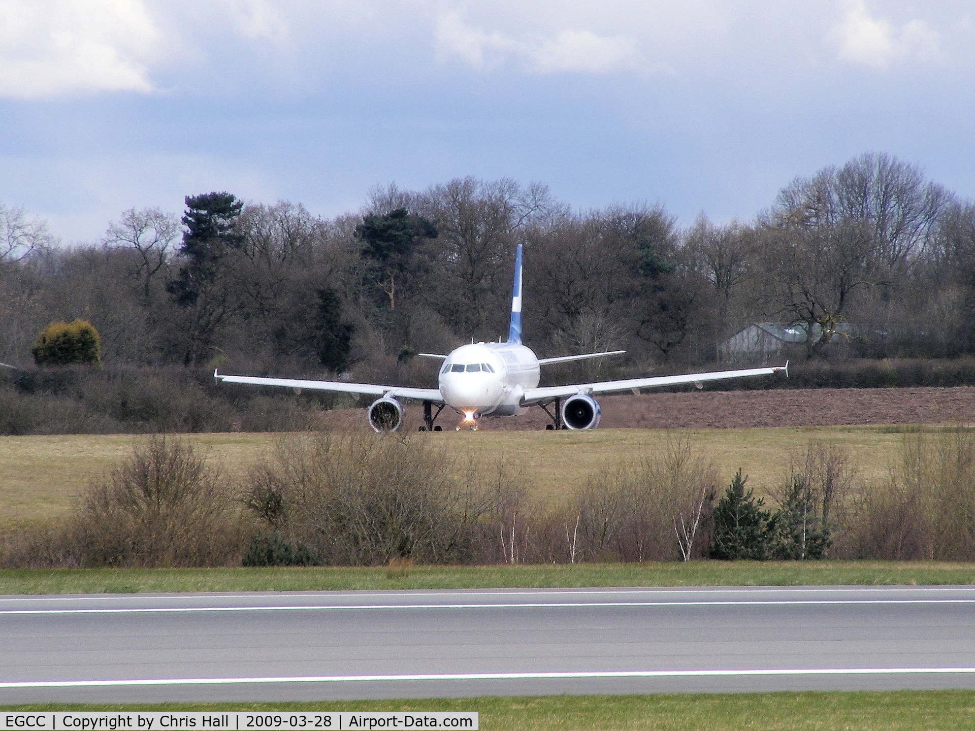 Manchester Airport, Manchester, England United Kingdom (EGCC) - Finnair A319 turning onto R/W 05L