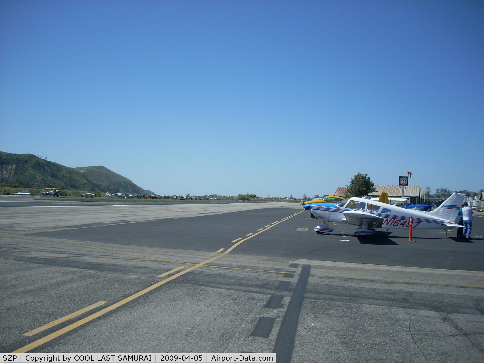 Santa Paula Airport (SZP) - Santa Paula Rwy4