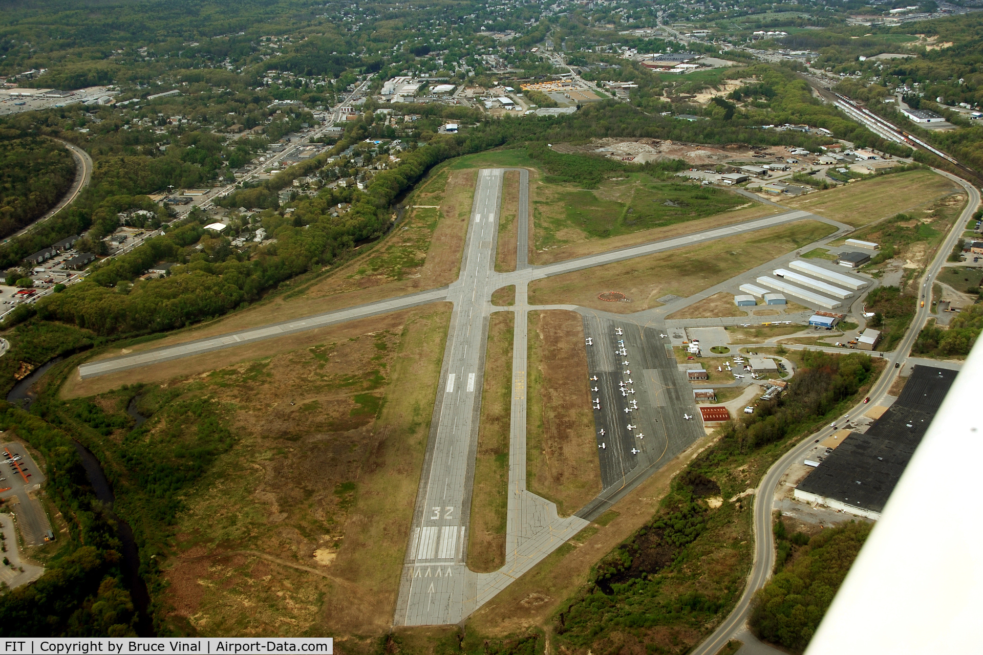 Fitchburg Municipal Airport (FIT) - Fitchburg Mun. Airport from a Cherokee