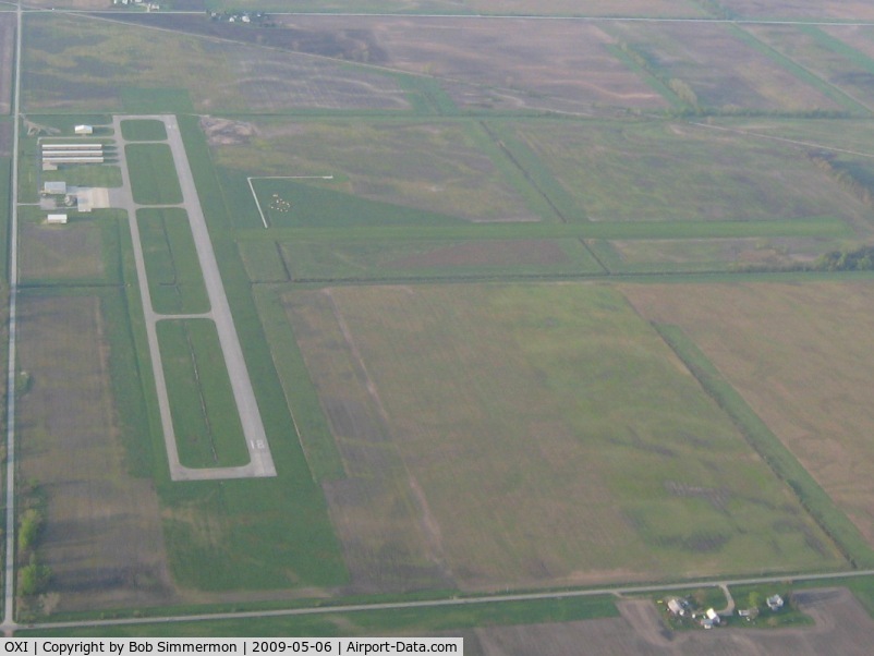 Starke County Airport (OXI) - Looking south from 3000'. The E-W grass runway can be seen.