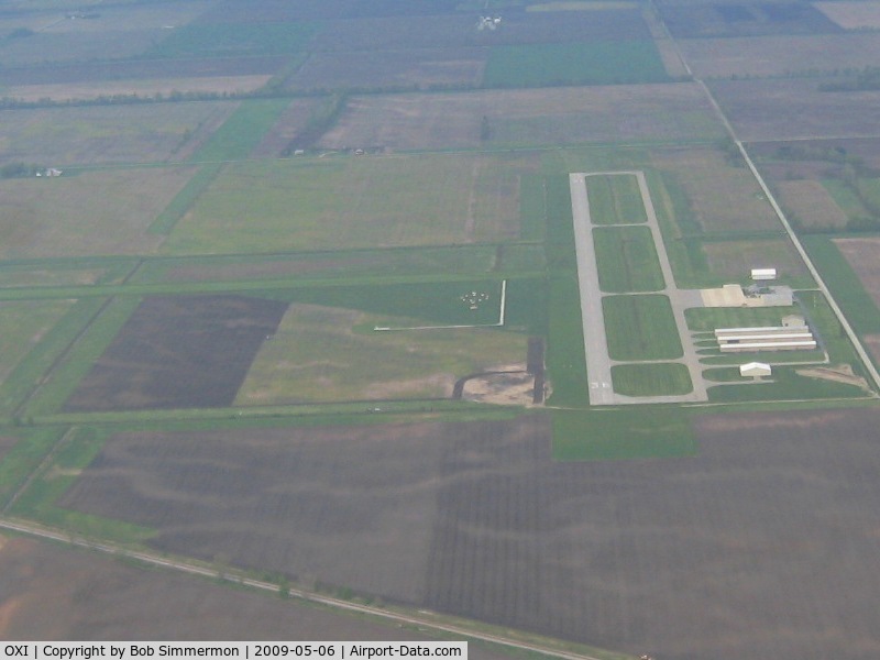 Starke County Airport (OXI) - Looking north from 3000'