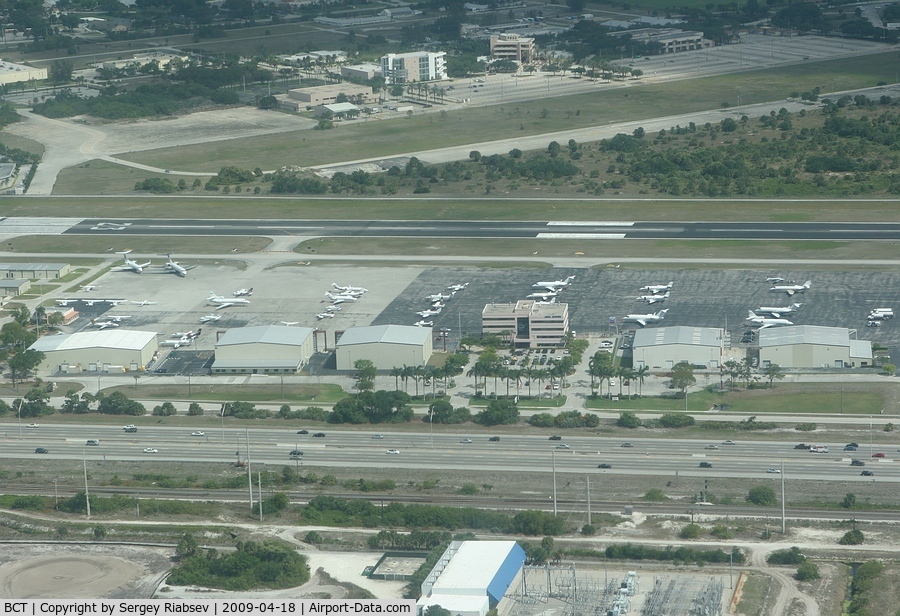 Boca Raton Airport (BCT) - Flight over Florida.
