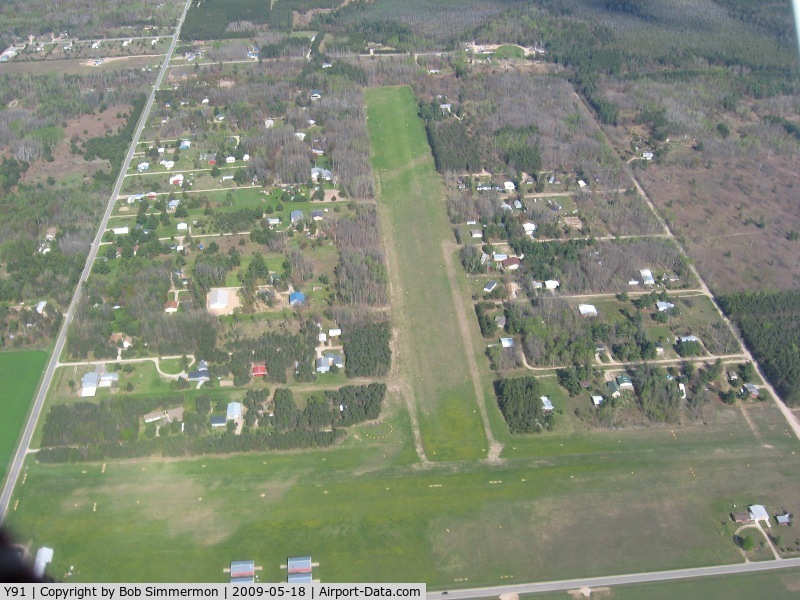 Home Acres Sky Ranch Airport (Y91) - Looking east from 4000'
