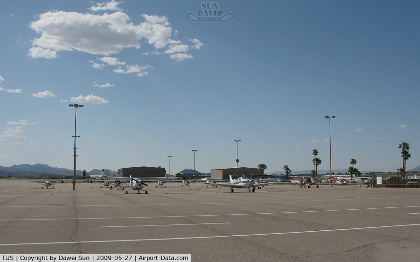 Tucson International Airport (TUS) - tucson