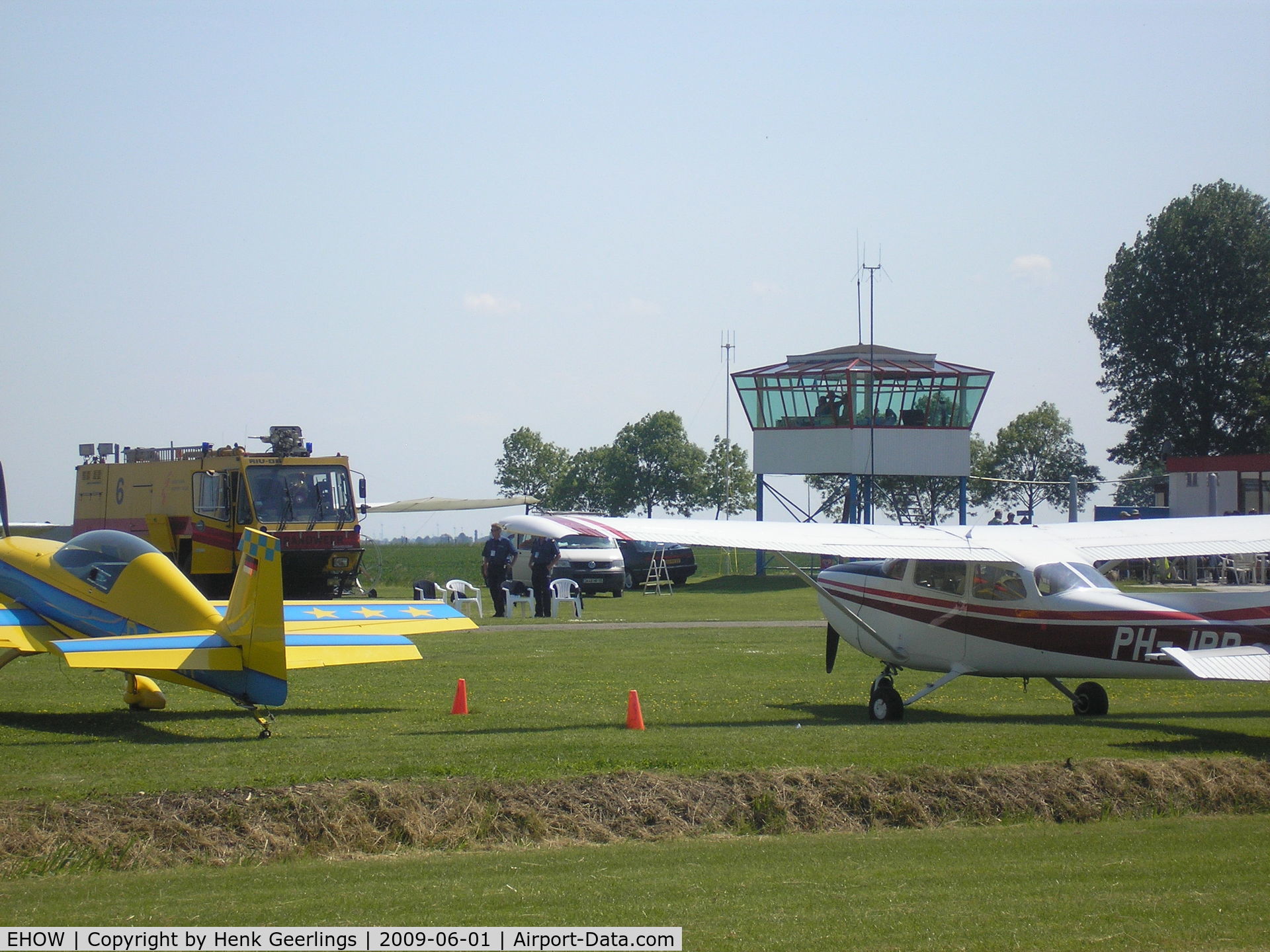 Oostwold Airport, Scheemda Netherlands (EHOW) - Oostwold  Airport  Airshow june 2009