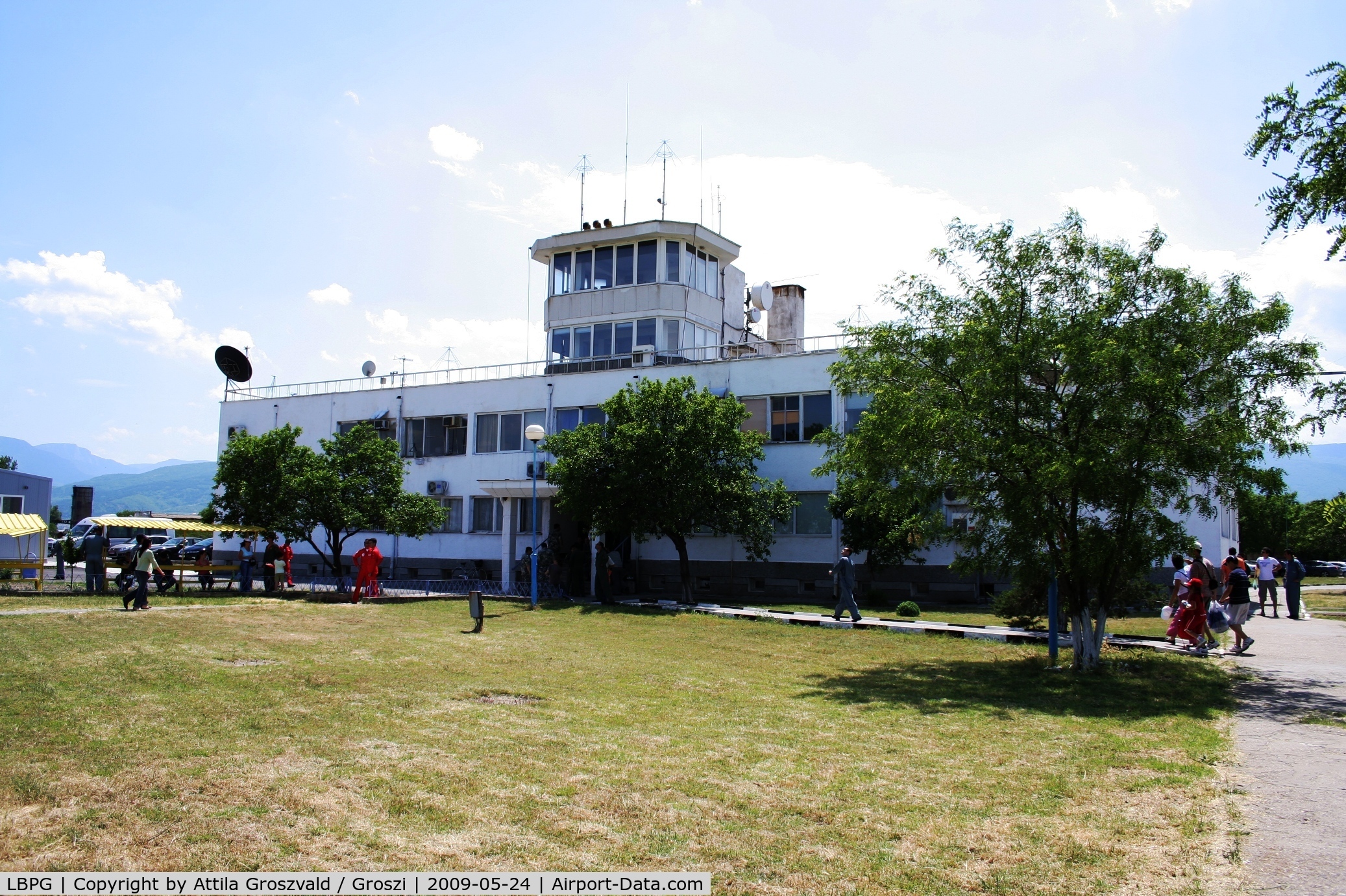 Graf Ignatievo Air Base (military) Airport, Graf Ignatievo / Plovdiv Bulgaria (LBPG) - Bulgaria- Plovdiv Graf Ignatievo Air Base (military)- Control Tower