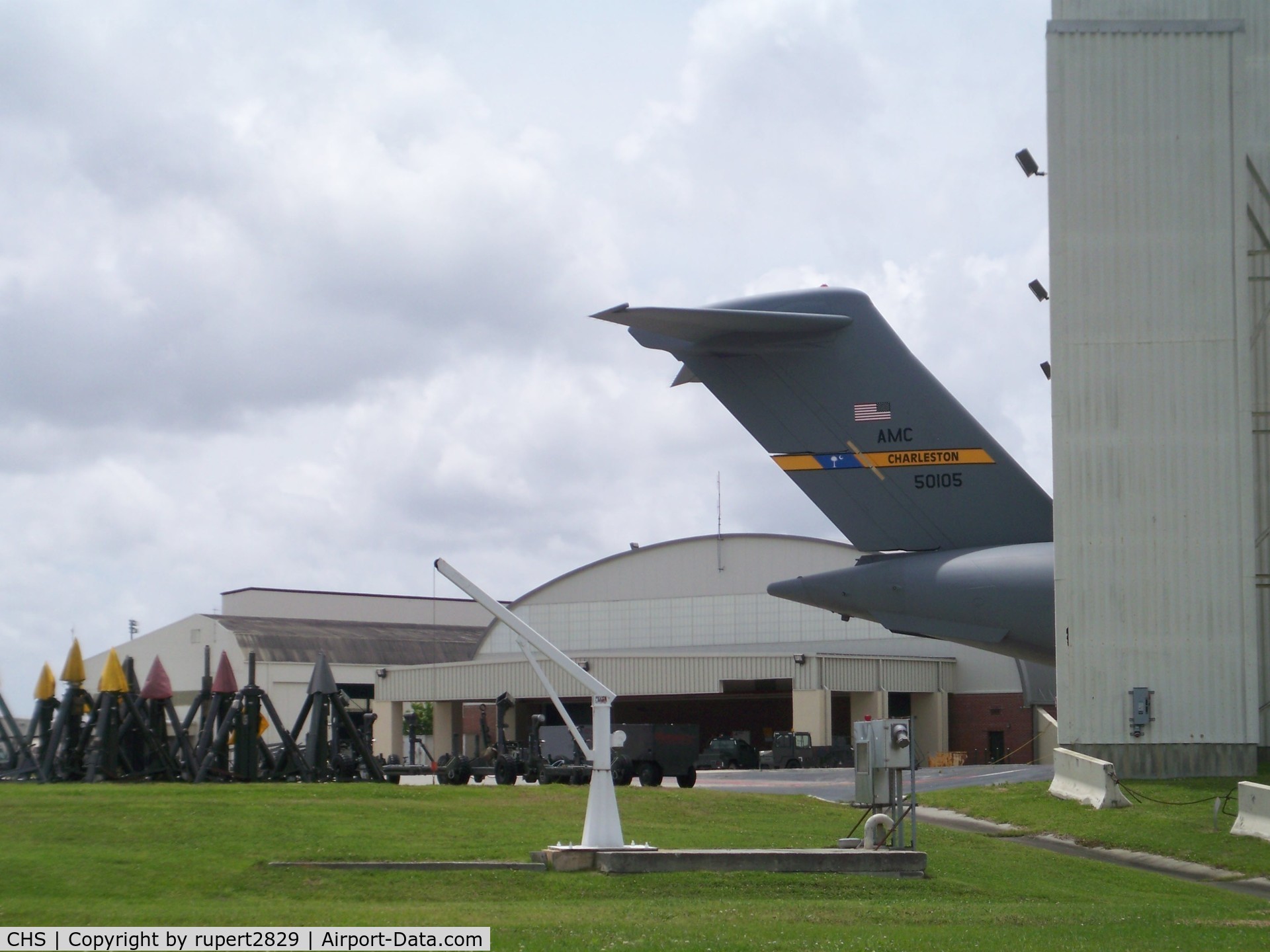 Charleston Afb/intl Airport (CHS) - C-17 in nose dock