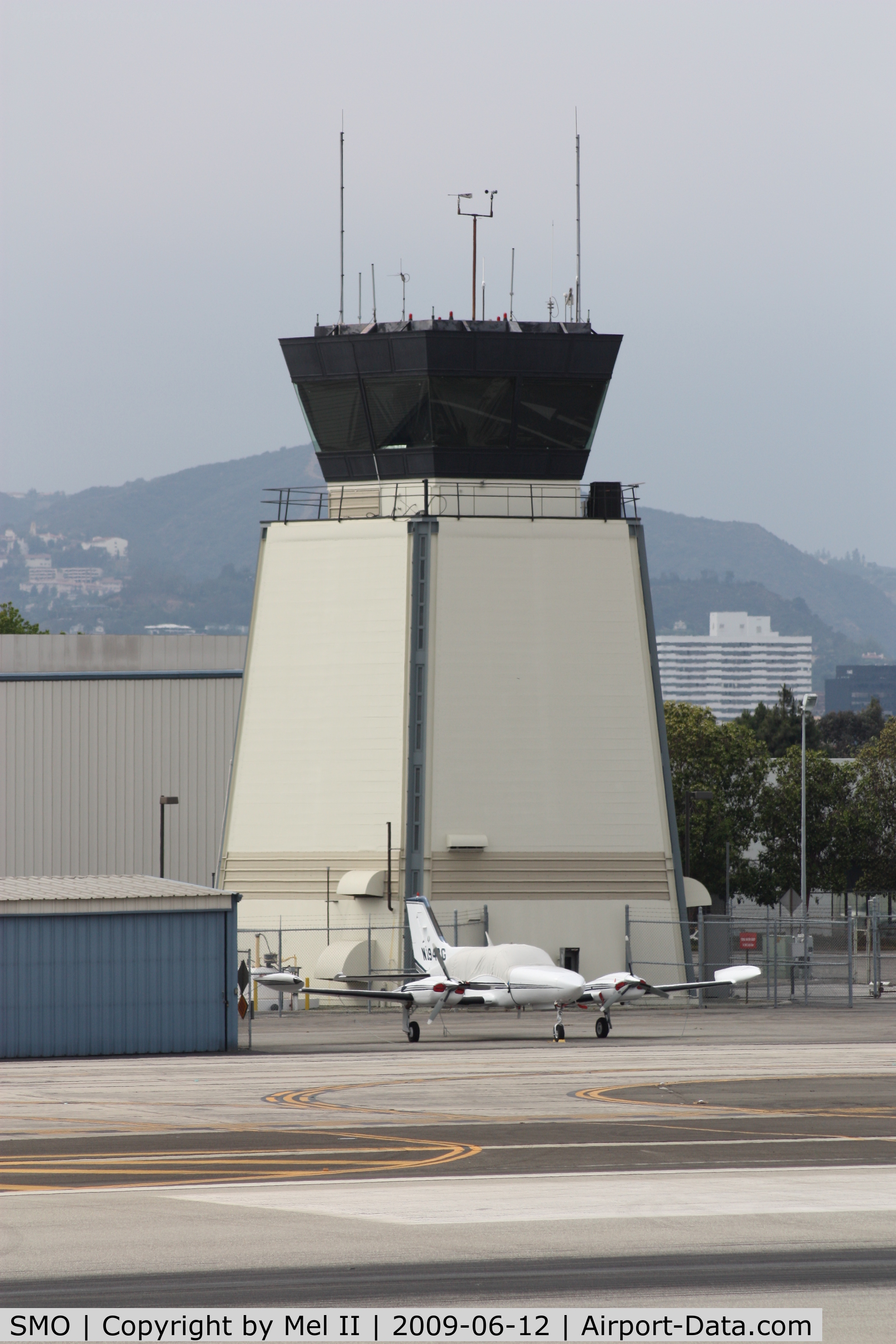 Santa Monica Municipal Airport (SMO) - Control Tower
