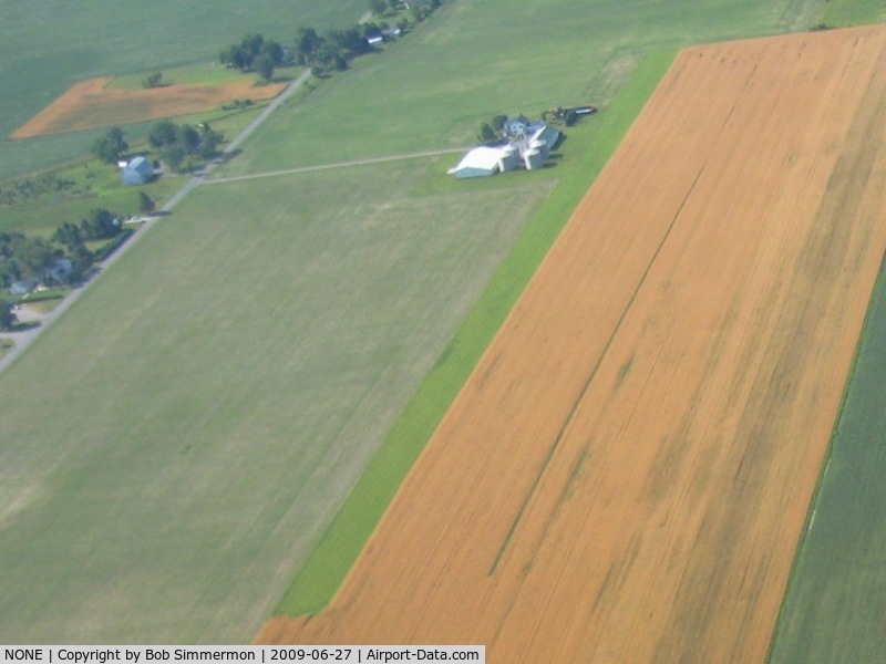 NONE Airport - Uncharted farm strip west of Elida, Ohio on Grubb Rd. N.