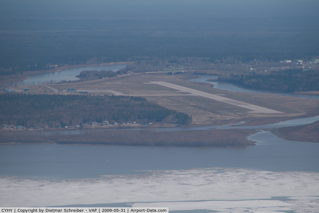 Hay River Airport, Hay River, Northwest Territories Canada (CYHY) - Approaching Hay River