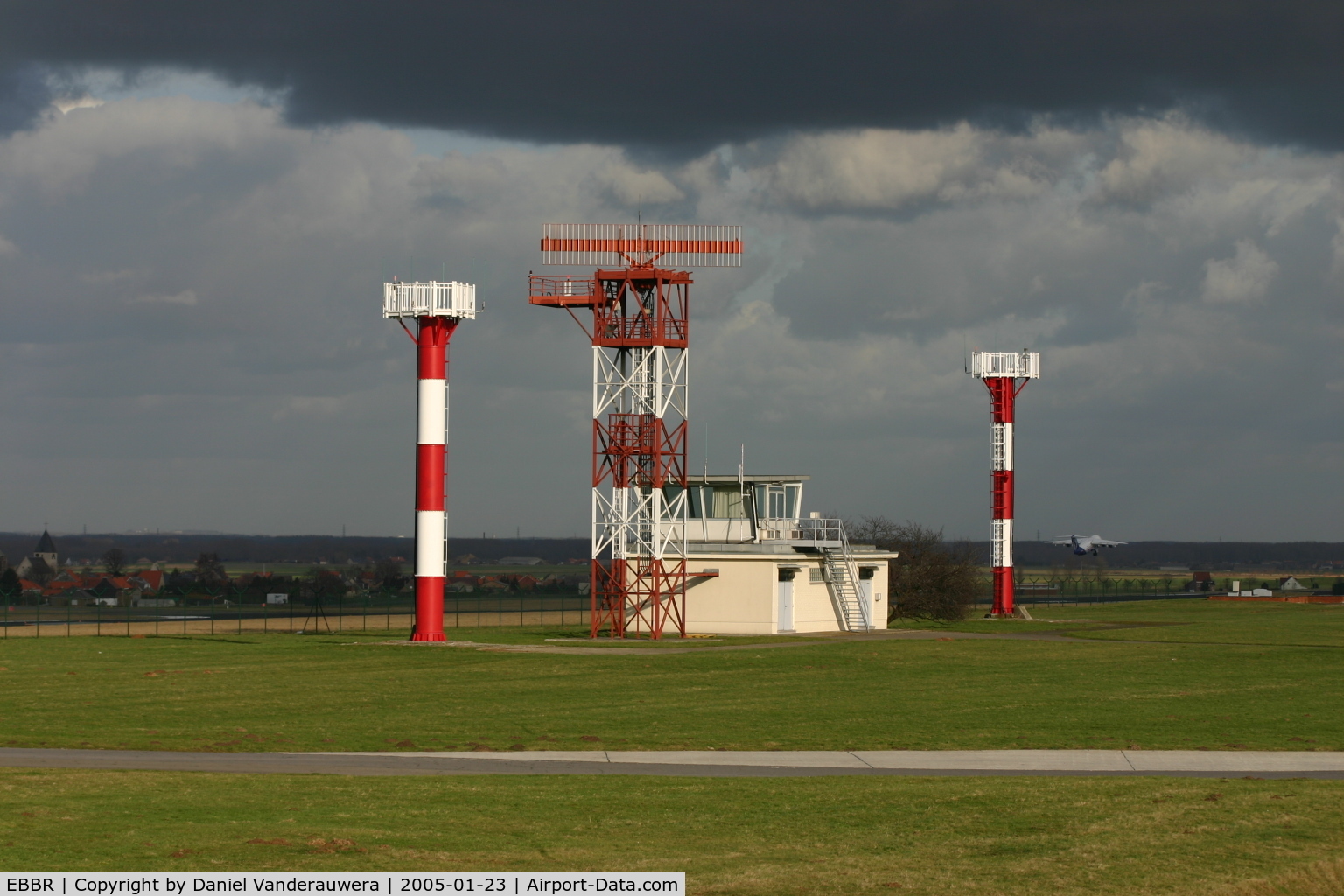 Brussels Airport, Brussels / Zaventem   Belgium (EBBR) - radar