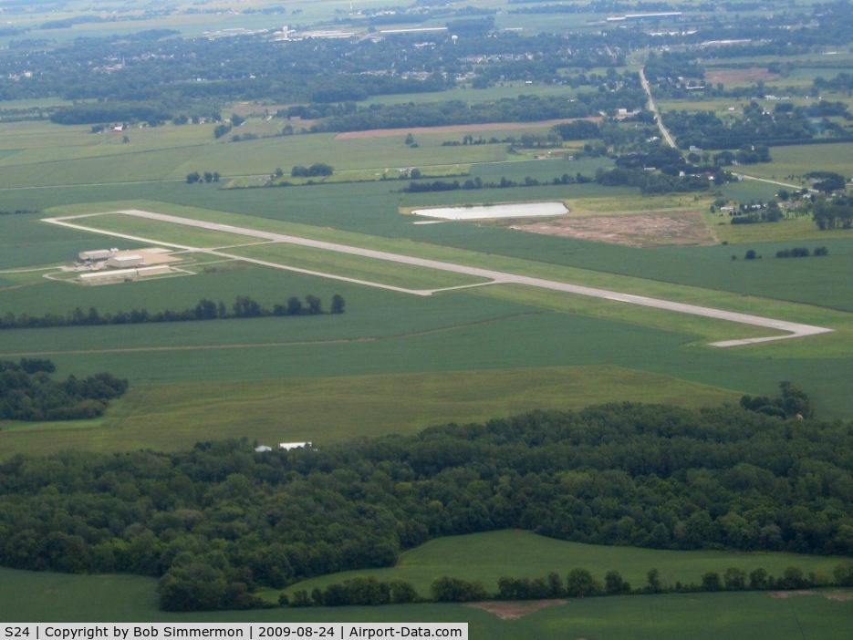 Sandusky County Regional Airport (S24) - Looking east