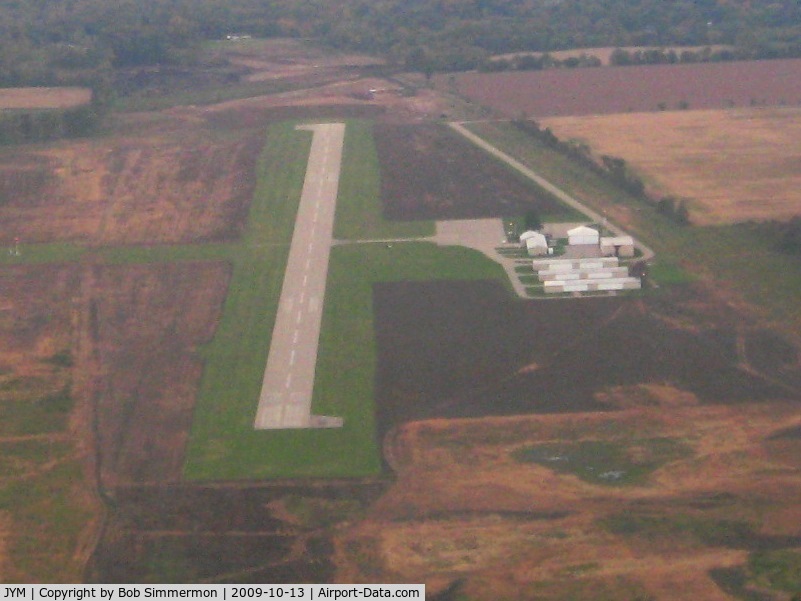 Hillsdale Municipal Airport (JYM) - Looking west